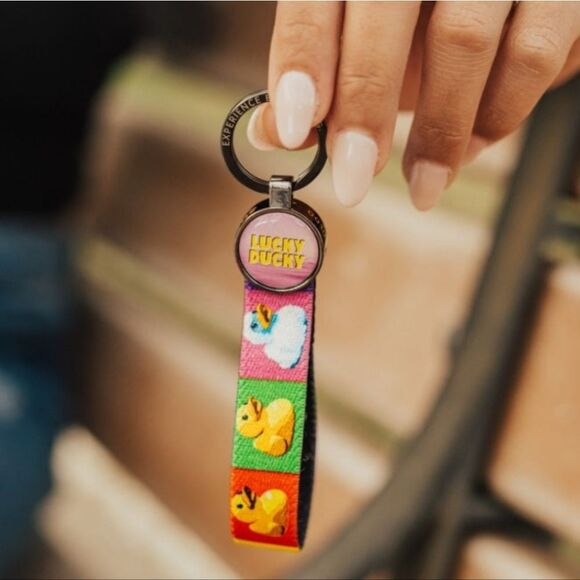 ZOX "LUCKY DUCK" #589 ZOXLOX KEYCHAIN NEW COLLECTIBLE VINTAGE DUCK ICON Sold Out - Picture 7 of 14
